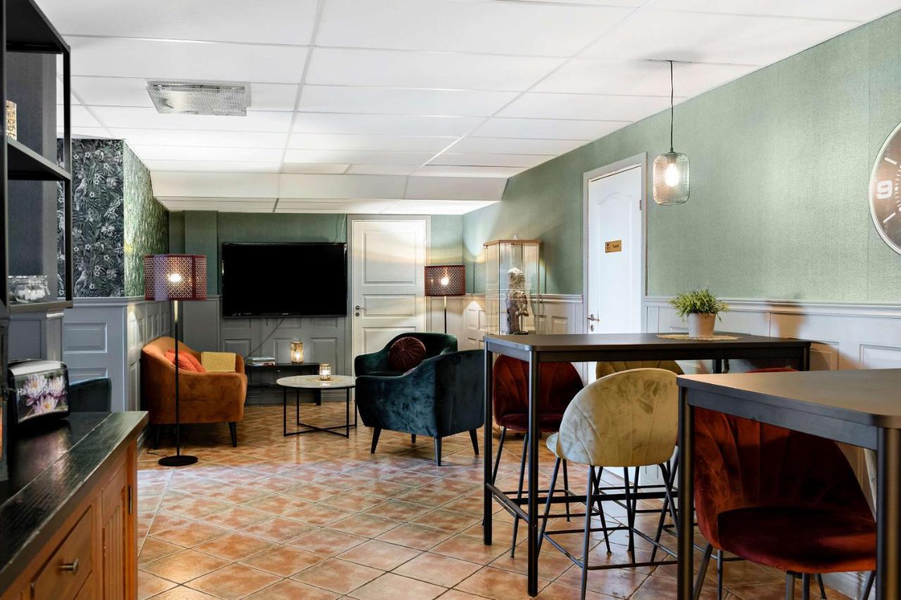 Sure Hotel By Best Western Vilsta Sporthotell Eskilstuna Exterior photo